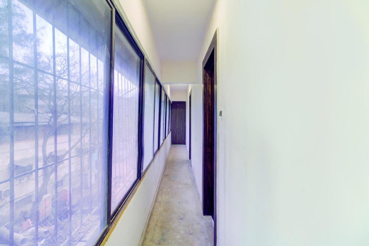 Hotel Golden Palace Lodging And Boarding ターネー エクステリア 写真